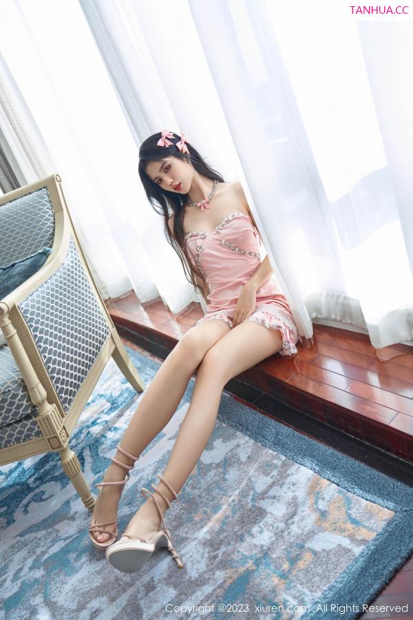 李浅浅  [XiuRen]高清写真图 2023.11.01 No.7595 浅浅Danny 清纯美腿第41张图片